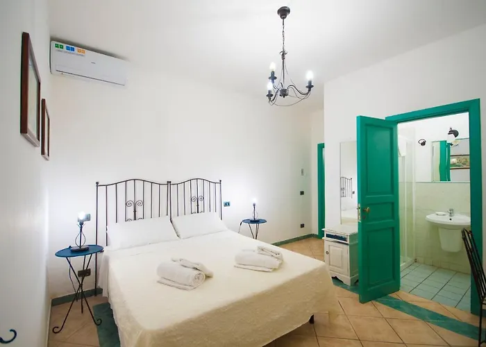 Szálloda La Fontanella 3*
